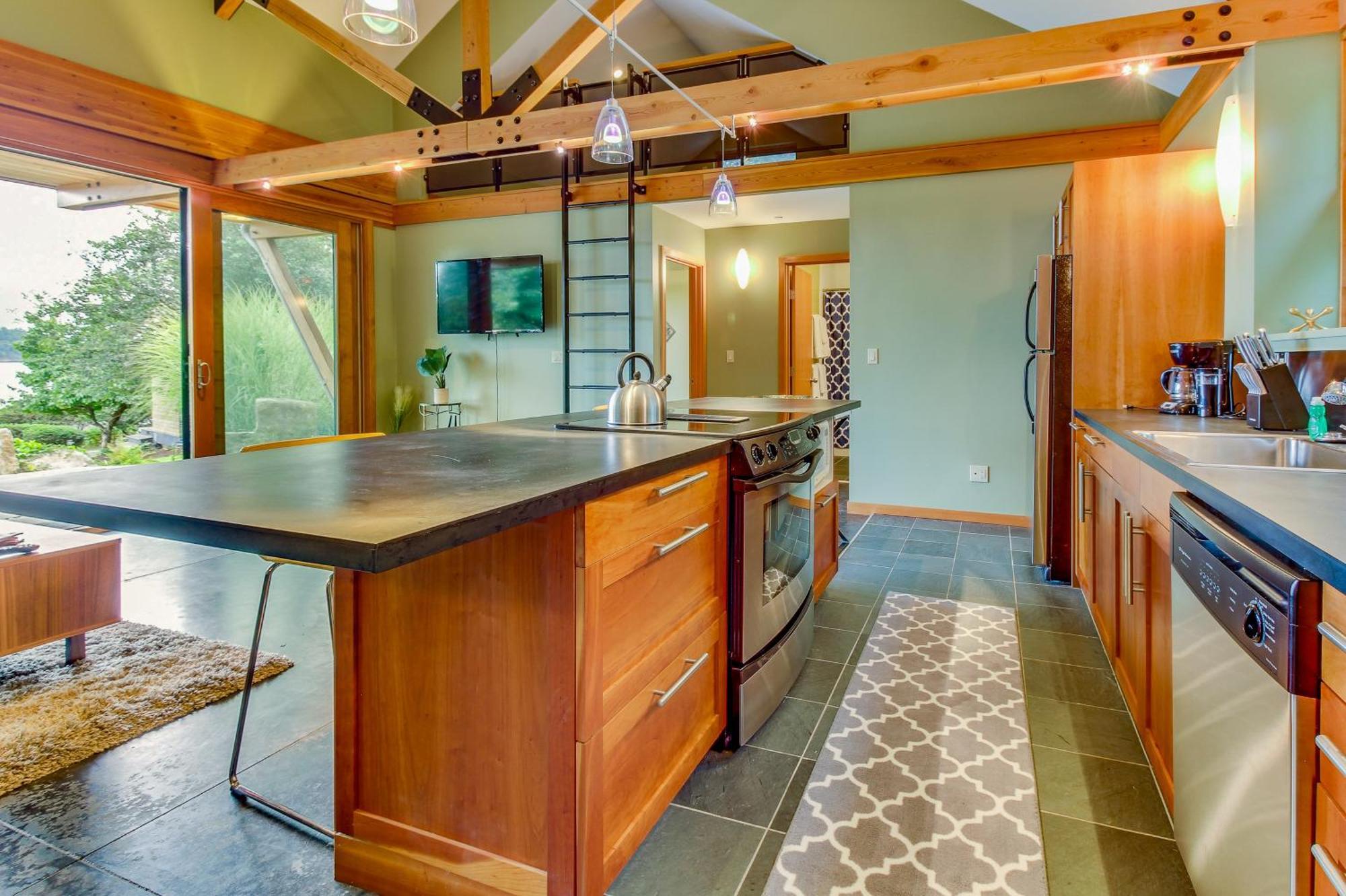 Driftwood Retreat Villa Anacortes Exterior photo